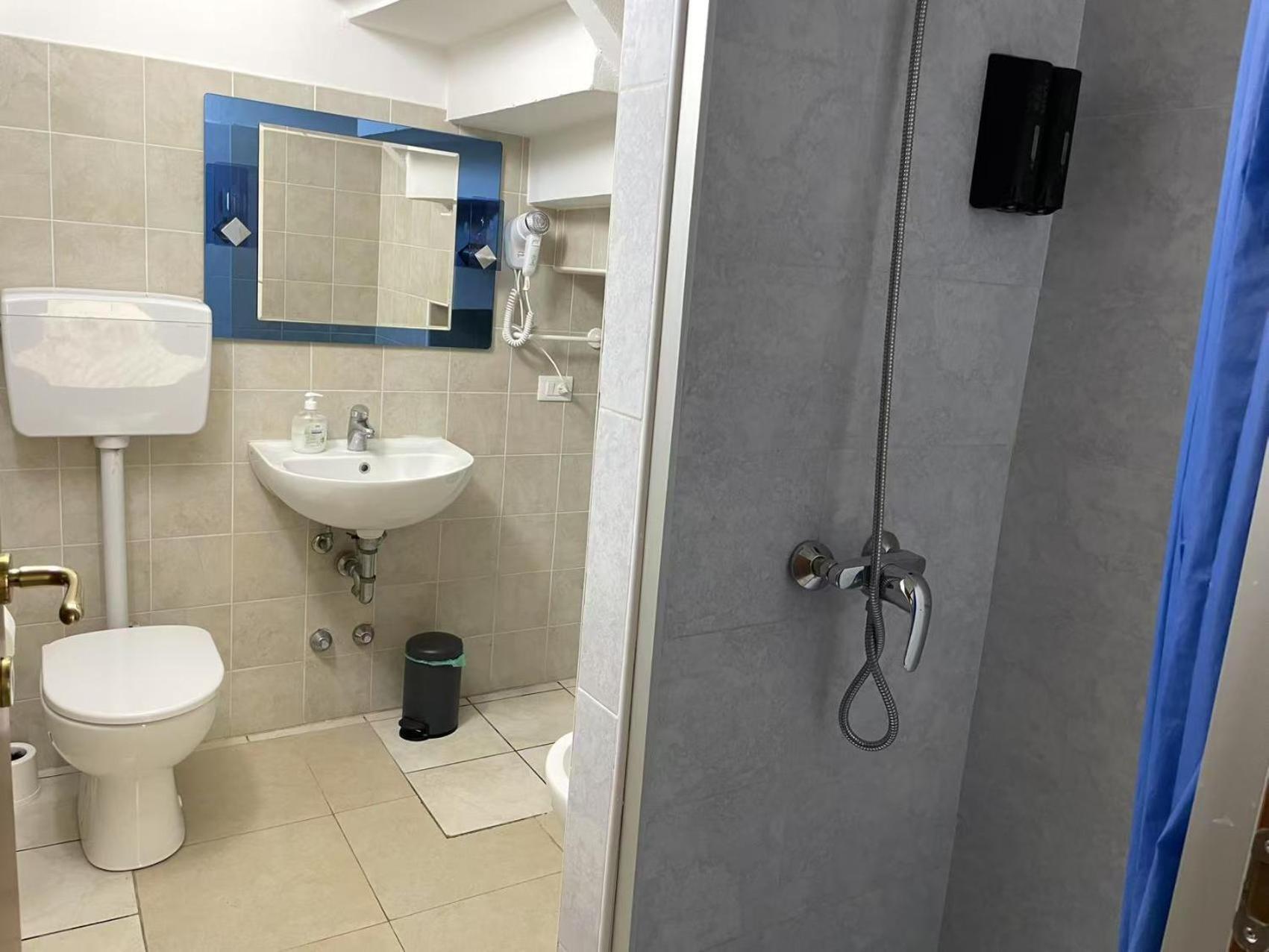 Flat Blue Apartment Verona Luaran gambar