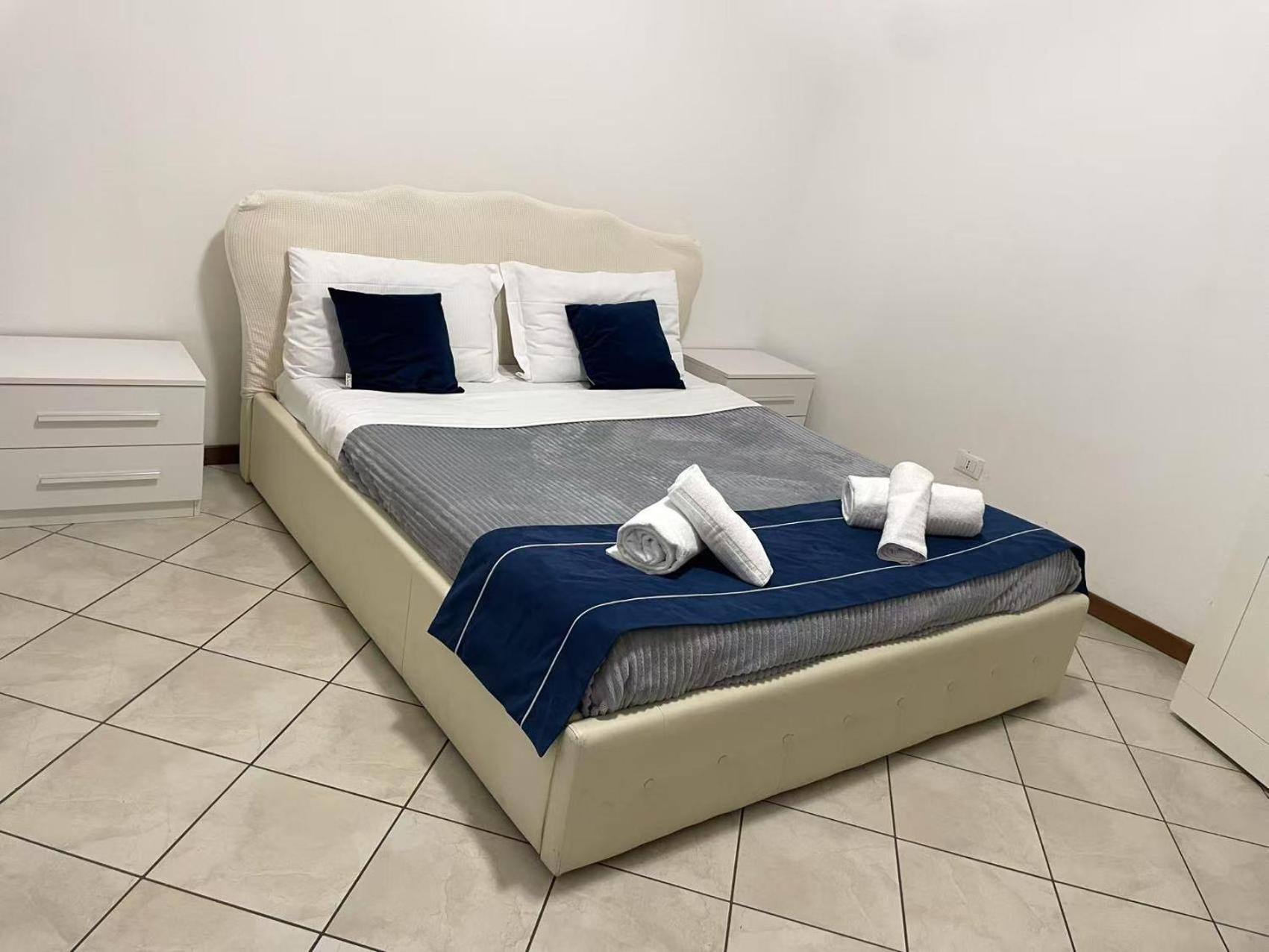 Flat Blue Apartment Verona Luaran gambar